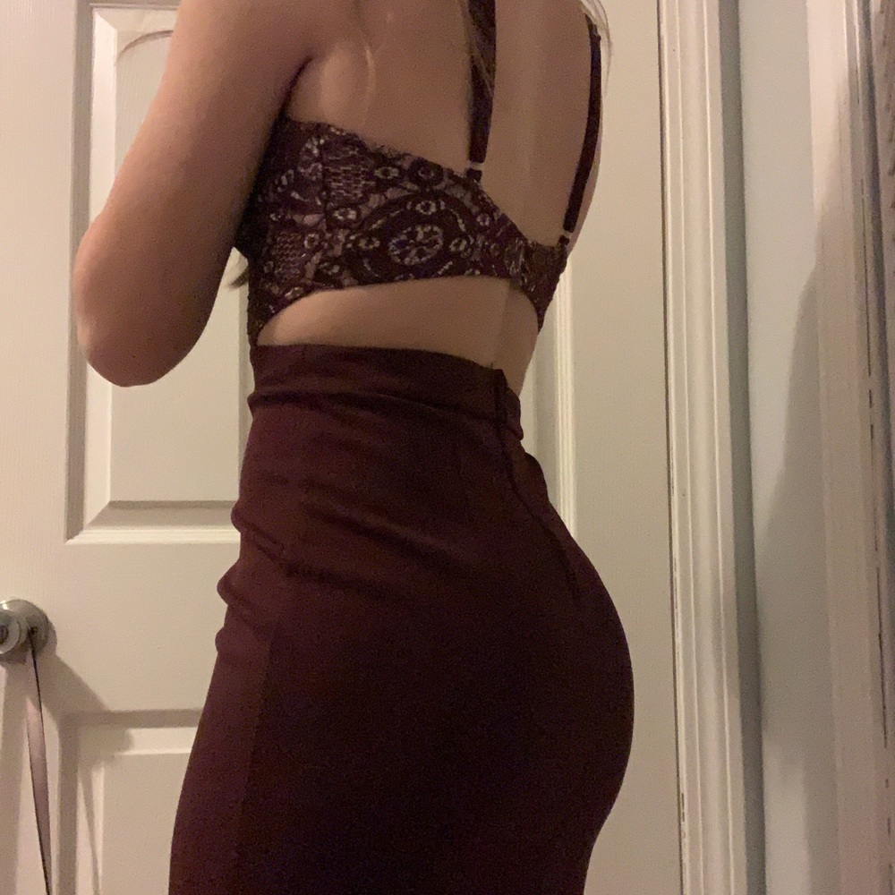 Dress - Picture 2 of 2